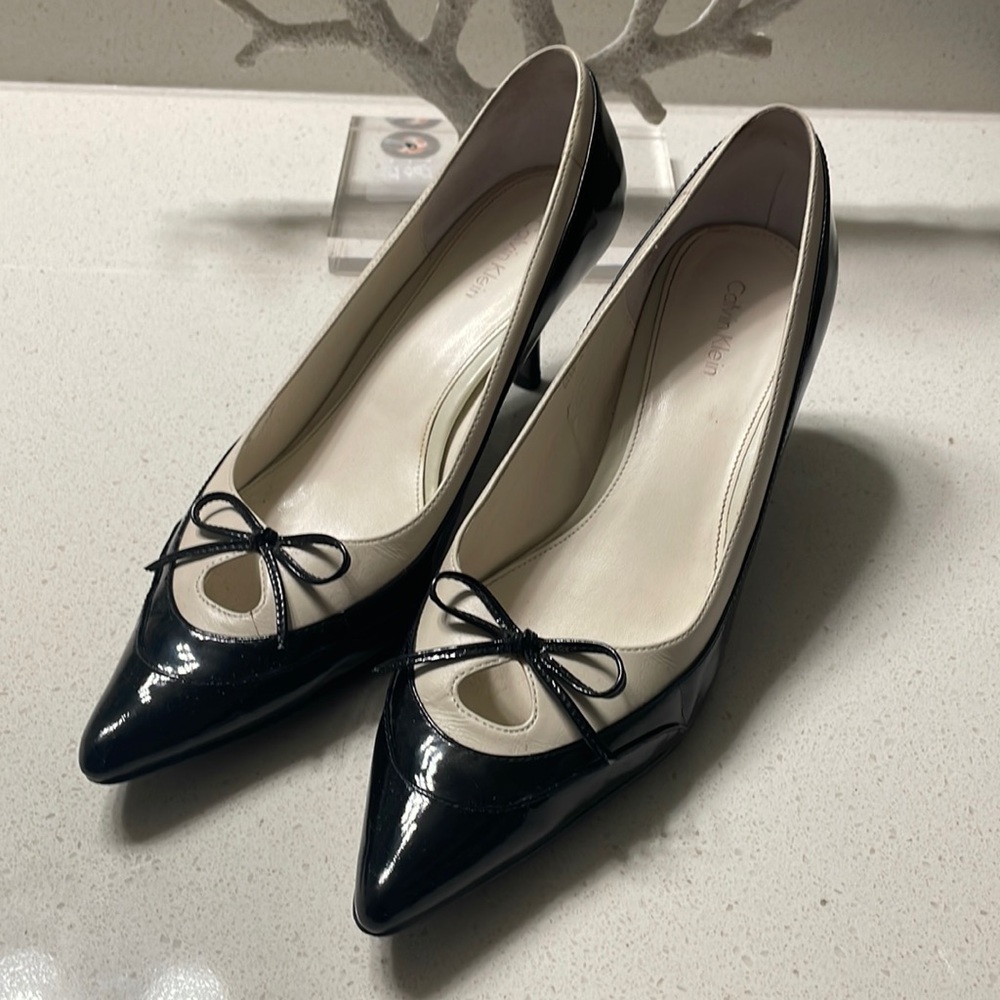 Calvin Klein Black & White Kitten Heels, Size 7.5 M